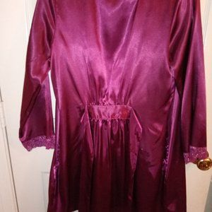Morgan Taylor Maroon Satin Robe Lingerie Size XS